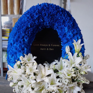 ดอกไม้สำหรับงานขาวดำ